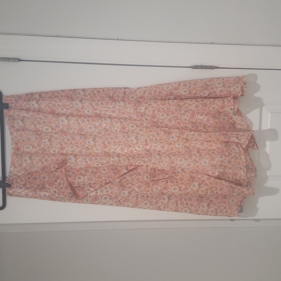 Wukogals Flow Print Skirt in Apricot - Picture 3 of 5